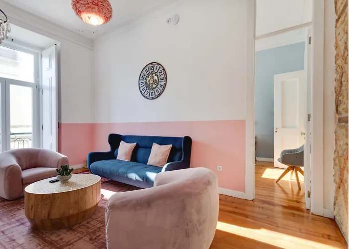 Beautiful 2br High Ceiling/50m From Timeout Market Apartman Lisboa