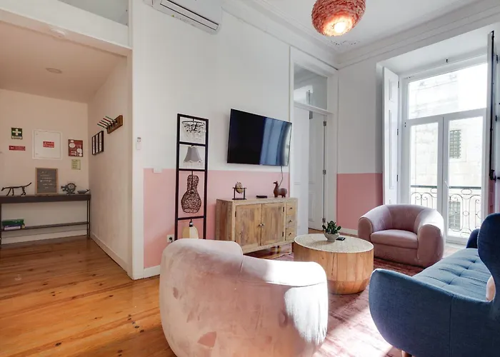 Beautiful 2br High Ceiling/50m From Timeout Market *