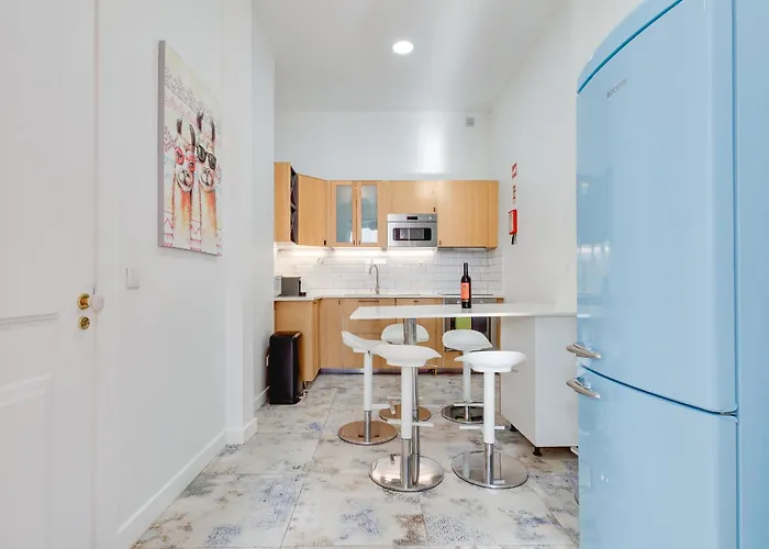 Apartman Beautiful 2br High Ceiling/50m From Timeout Market *