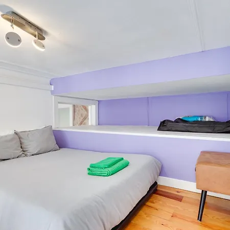 Apartment Beautiful 2br High Ceiling/50m From Timeout Market *