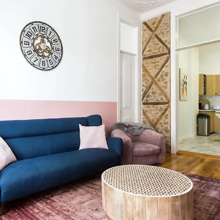 Apartamento Beautiful 2br High Ceiling/50m From Timeout Market Lisboa